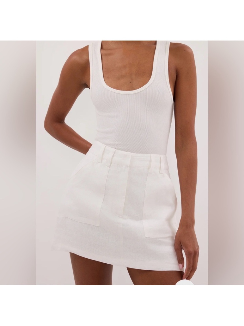 Dissh EVIE 
TAILORED SKORT